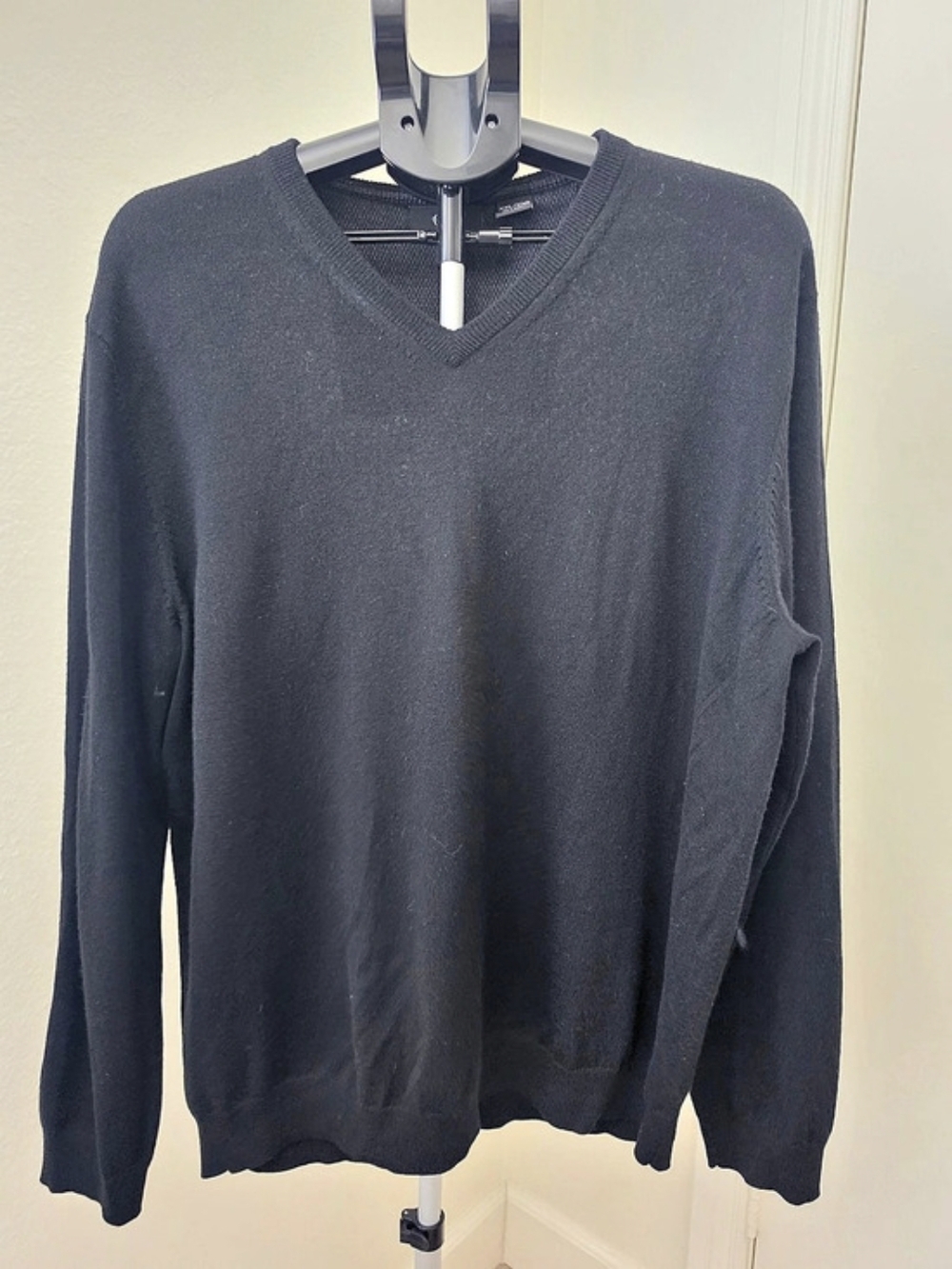 Calvin Klein 100% Merino Wool V Neck Sweater Black XXL